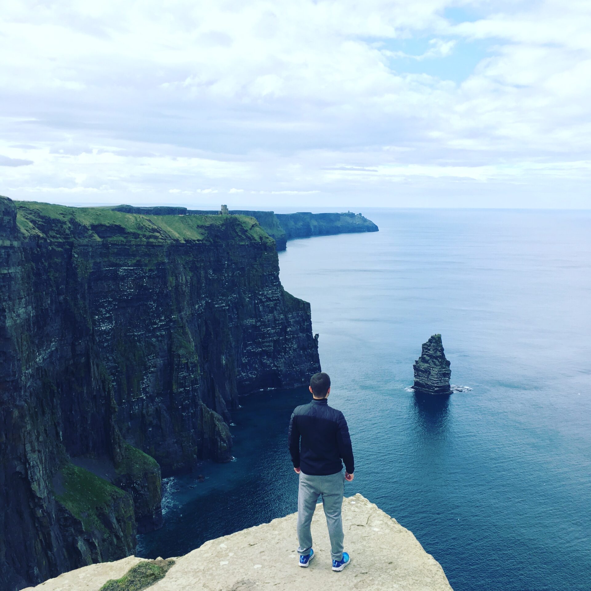 Cliffs of Moher traveler